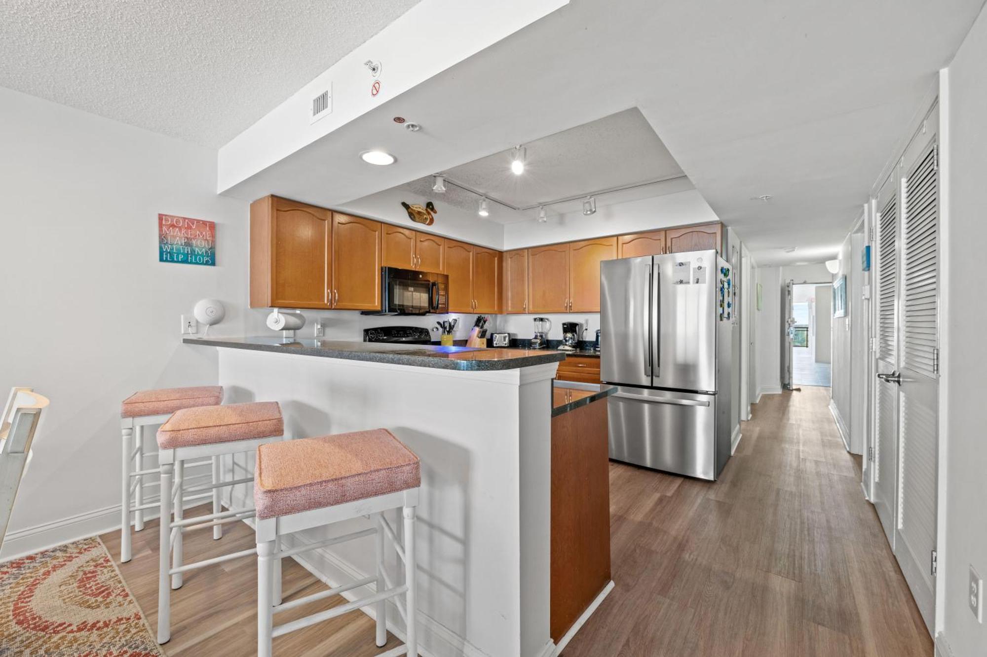 Bahama Sands Ph3 - Oceanfront - Crescent Beach Section Миртл-Бич Экстерьер фото